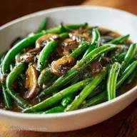 Easy Green Bean Casserole: Creamy
