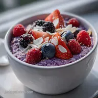 Overnight Oats Flavor Variation with Mixed Berries