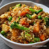 Quinoa Fried Rice with Mixed Vegetables